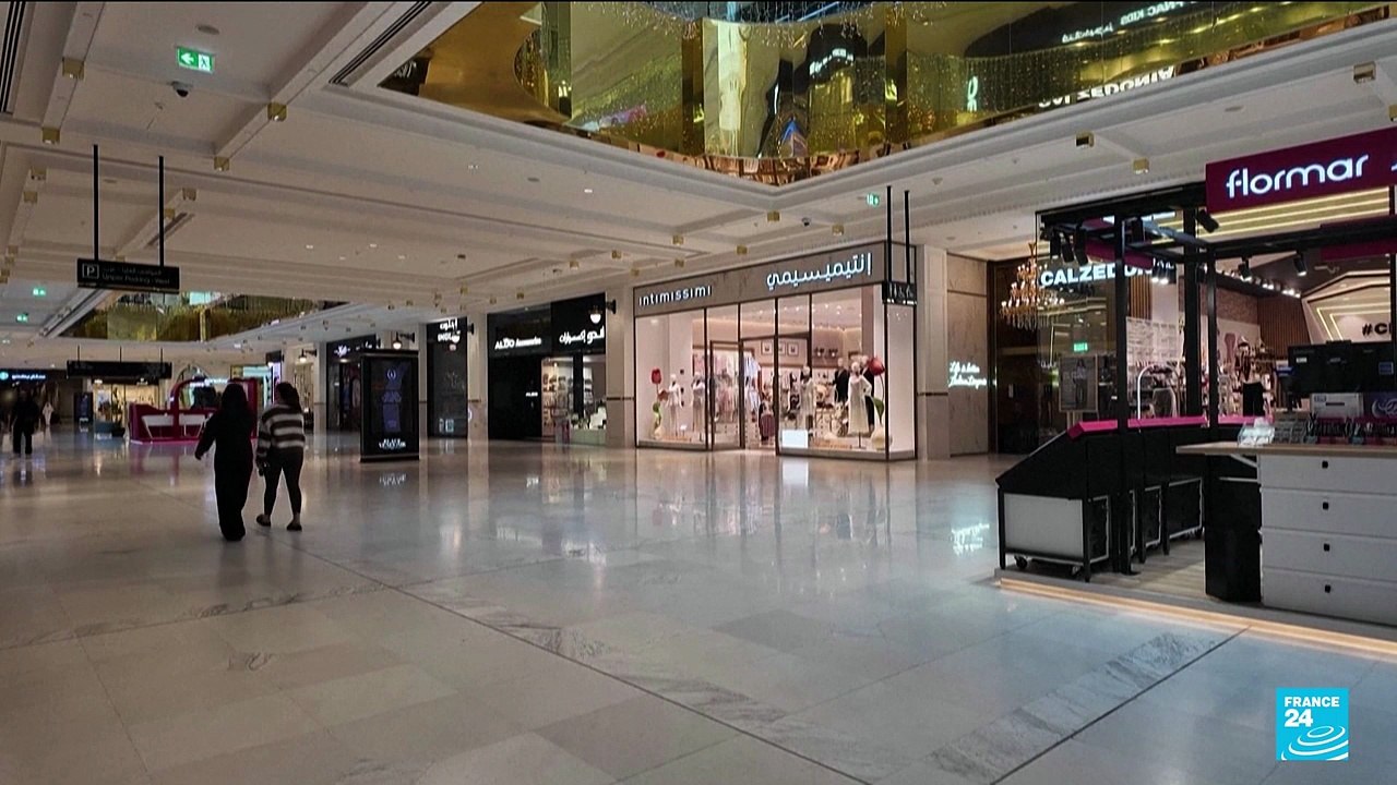 Companies evacuate Dubai financial district after Iran threats