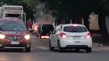 Incendio de auto en guaymallén
