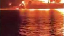 Petroleros en llamas en aguas de Irak tras un supuesto ataque de barcos iraníes