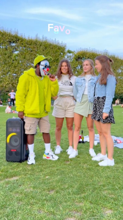 Je fais danser des Inconnu✨