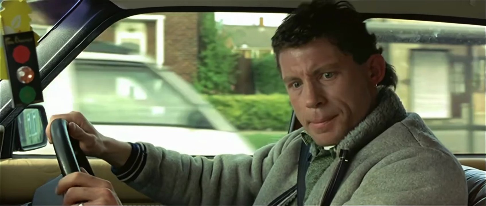 The Martins (2001) [couchtripper][U]