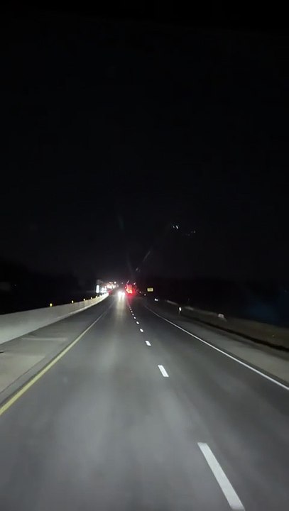 Camionneur vs Automobiliste à contre-sens