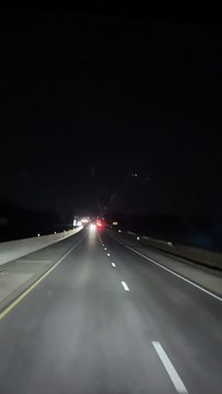 Camionneur vs Automobiliste à contre-sens