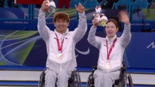 휠체어컬링 믹스더블, 연장 끝에 은메달...16년 만의 쾌거 / YTN