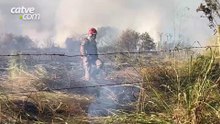 Incêndio atinge área de vegetação no bairro 14 de Novembro em Cascavel