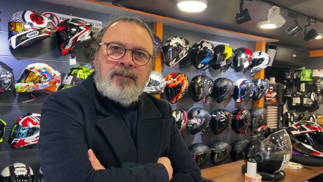 Önce Ekipman Mı Motorsiklet Mi Alalım? Motorsiklet Mont Bot Kask Koruyucu Ekipmanlar Telefon Aşağıda