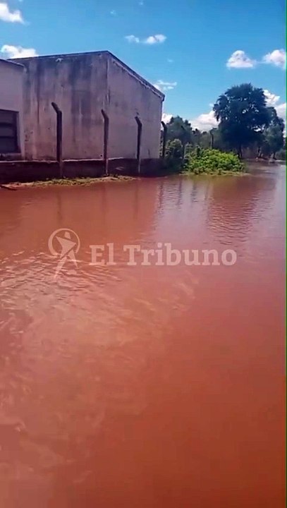 El desborde del río Bermejo llegó al pueblo de Rivadavia Banda Sur y dejó parajes aislados
