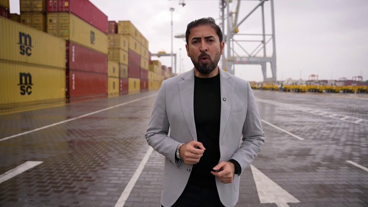 العربية ترصد وضع الملاحة في الموانئ العراقية بعد استهداف ناقلتي نفط