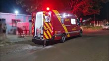 Homem de 32 anos fica ferido ao cair de trailer de lanches no Jardim Alvorada