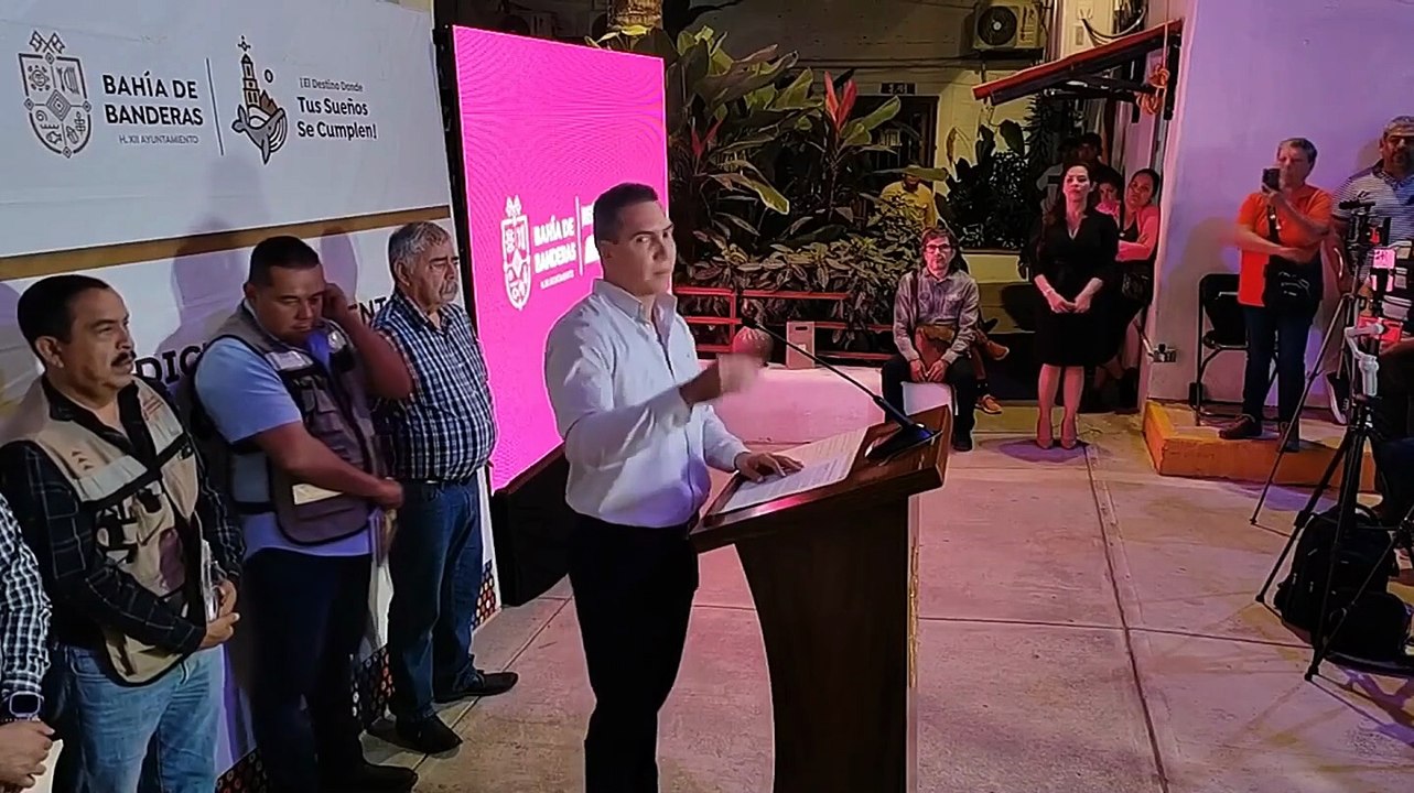 Notifican multa a Héctor Santana por spot en radio | CPS Noticias Puerto Vallarta