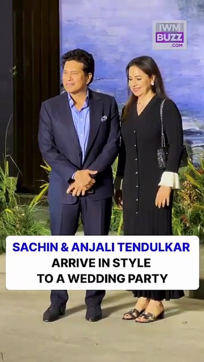 Sachin Tendulkar and Anjali Tendulkar brought timeless charm and elegance to the wedding party with their graceful presence. The beloved couple kept it classy and stylish, adding star power to the celebration.