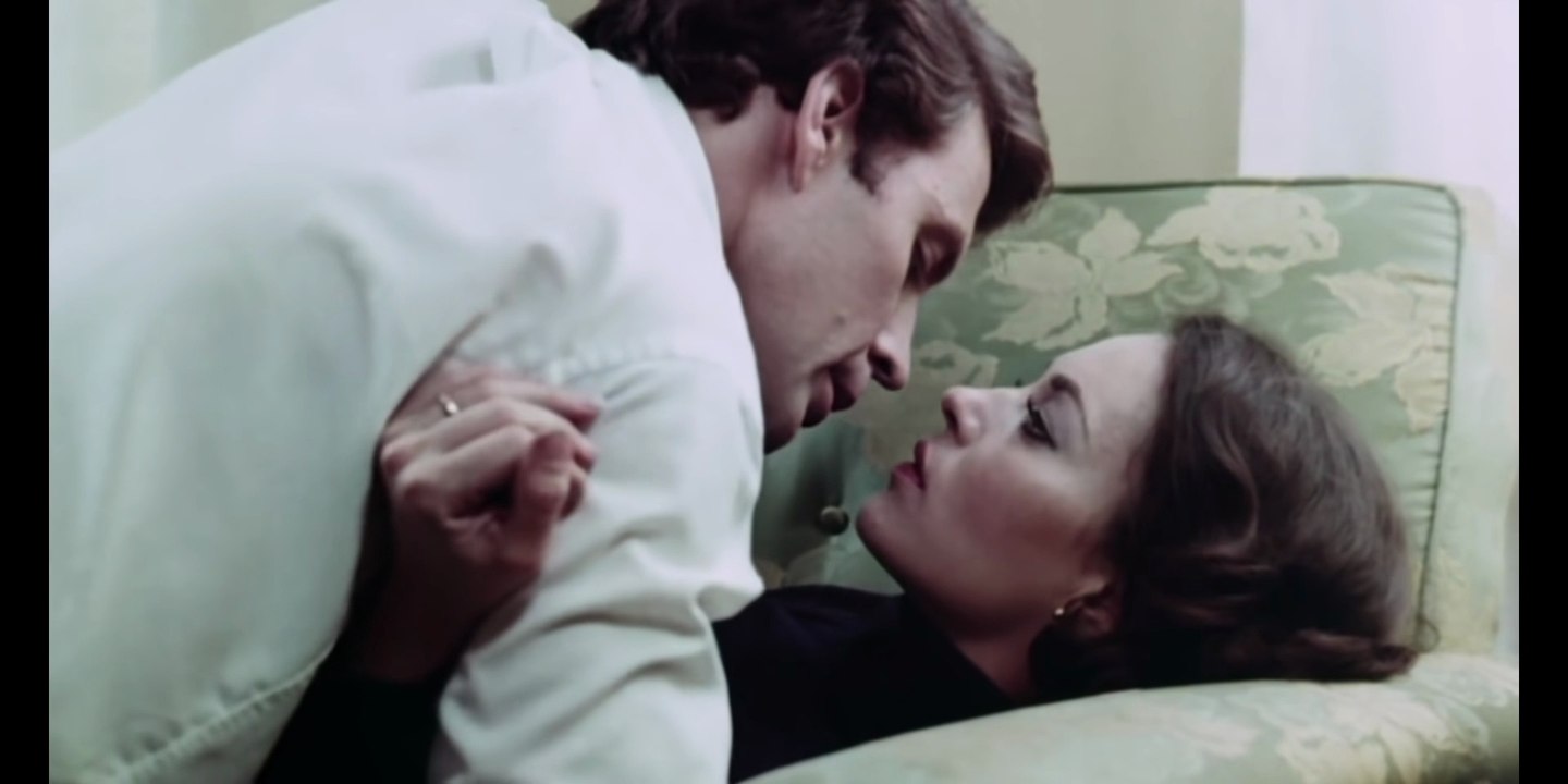 THE MASK MURDERS (aka Alice sweet Alice)  Full Horror Movie HD