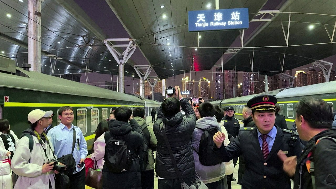 China and North Korea reopen passenger train service after six year halt