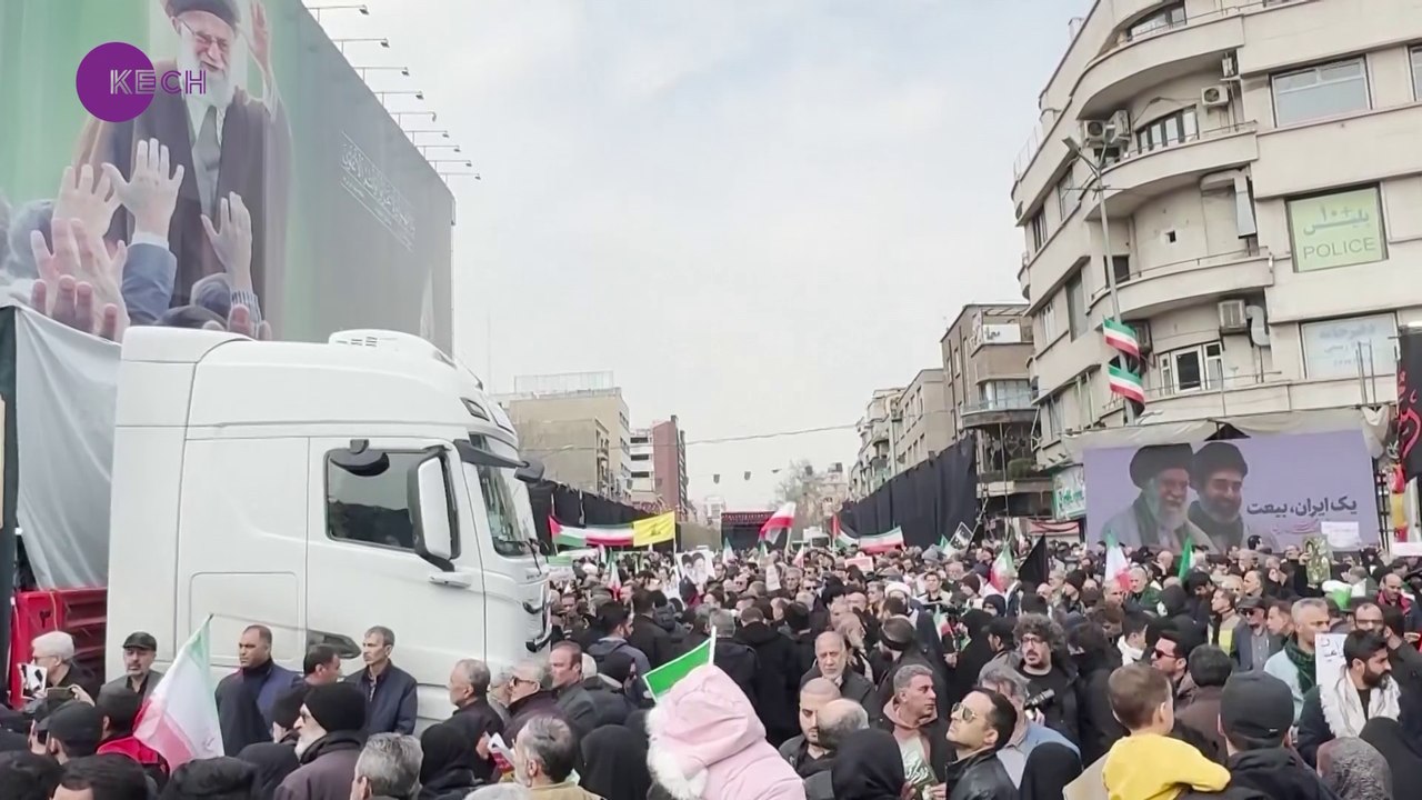 Iran holds funeral for senior military commanders killed in war