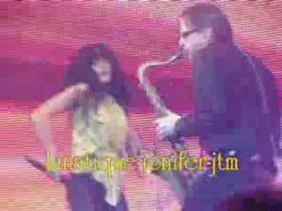 Jenifer chante I want to take higher à bruxelles