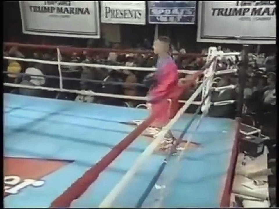 Hector Camacho Jr vs Freddy Curiel - FOX Sports Net 7-24-99