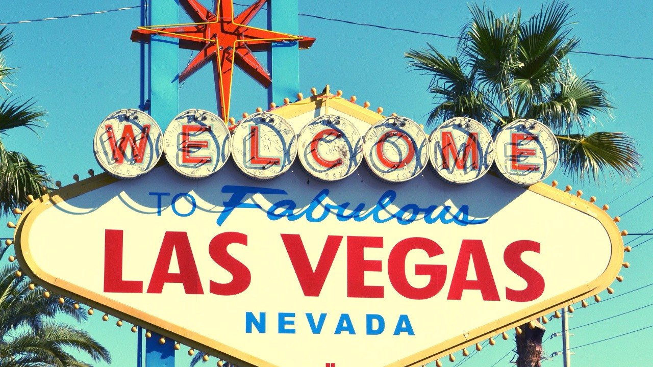Las Vegas Emerges as Cannatourism Hub After Cannabis Lounge Rules Approved