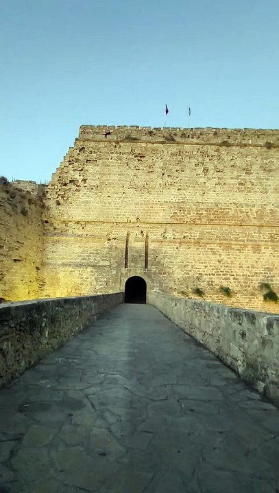 Kıbrıs kalesi, Girne