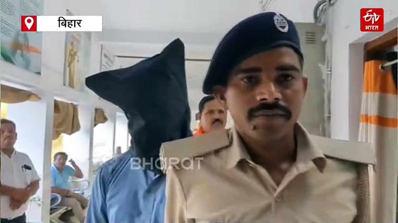 बिहार में AK 47 समेत हथियारों का जखीरा मिला, लोगों का खाना तक छीनकर खा जाते थे