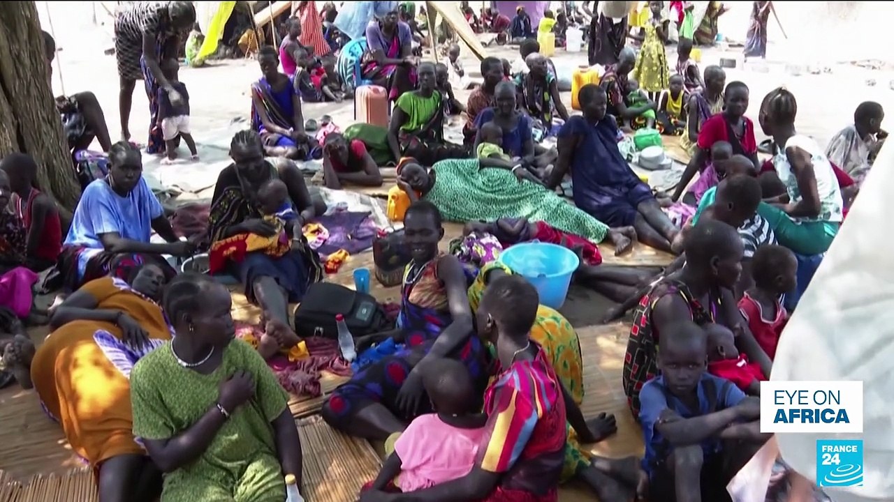 Thousands displaced by clashes in South Sudan town
