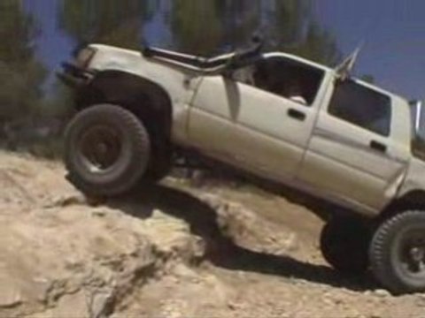 hilux 4x4 off road climbing mountain יער להב