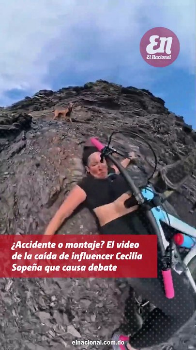 Ciclista e influencer cae por un barranco y el video desata polémica en redes ¿sucedió de verdad?