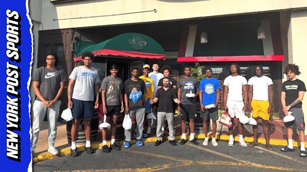 Vincent's Clam Bar has been the secret weapon for local hoops success from St. John's, Hofstra and Long Island University