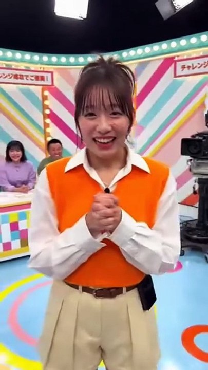 美女が顔面パイ 06 #パイ投げ #ai #アイドル #JK #美女 #客室乗務員 #スチュワ...