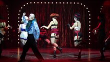 Grande successo per Cabaret al Teatro Vittorio Emanuele