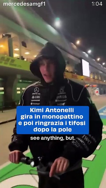 Kimi Antonelli gira in monopattino e poi ringrazia i tifosi dopo la pole