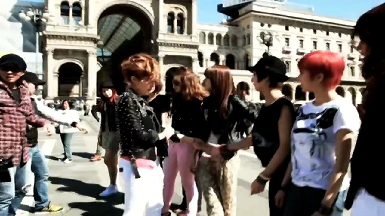 T-ARA — VTR /// T-ARA ~ JAPAN TOUR 2012 ～ Jewelery box ～ LIVE IN BUDOKAN — [初回限定盤]