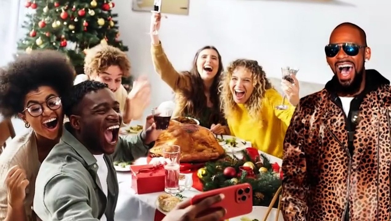 R. Kelly's Christmas Album is HORRIBLY Horny  Reacting to "12 Nights of Christmas" – Worst Holiday Music Ever?