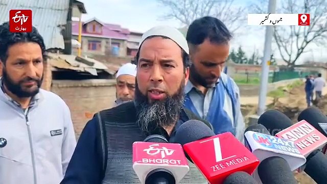پلوامہ: مچھپونہ میں ٹیلی کام کمپنیوں کی جانب سے سڑک کی کھدائی سے مقامی لوگ پریشان