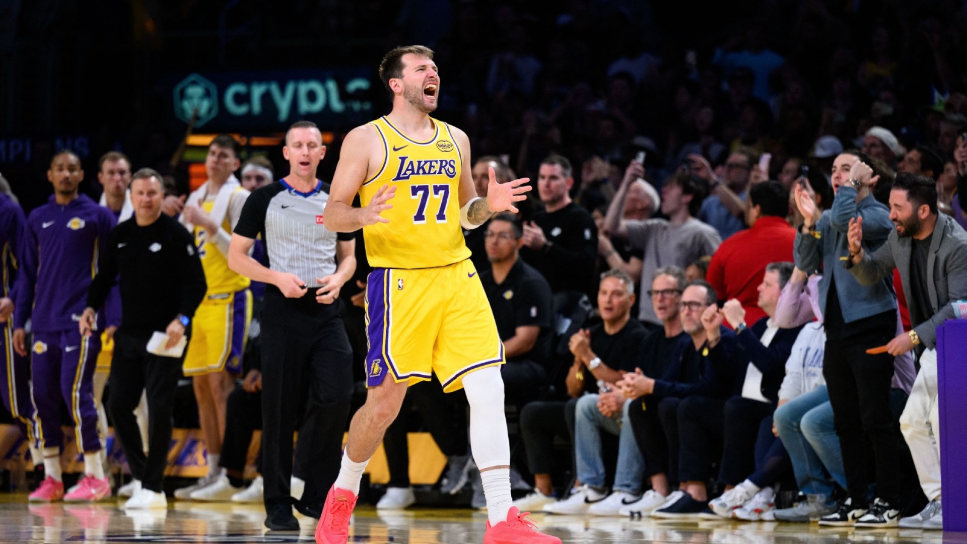 NBA : Doncic achève les Nuggets dans une fin de match exaltante