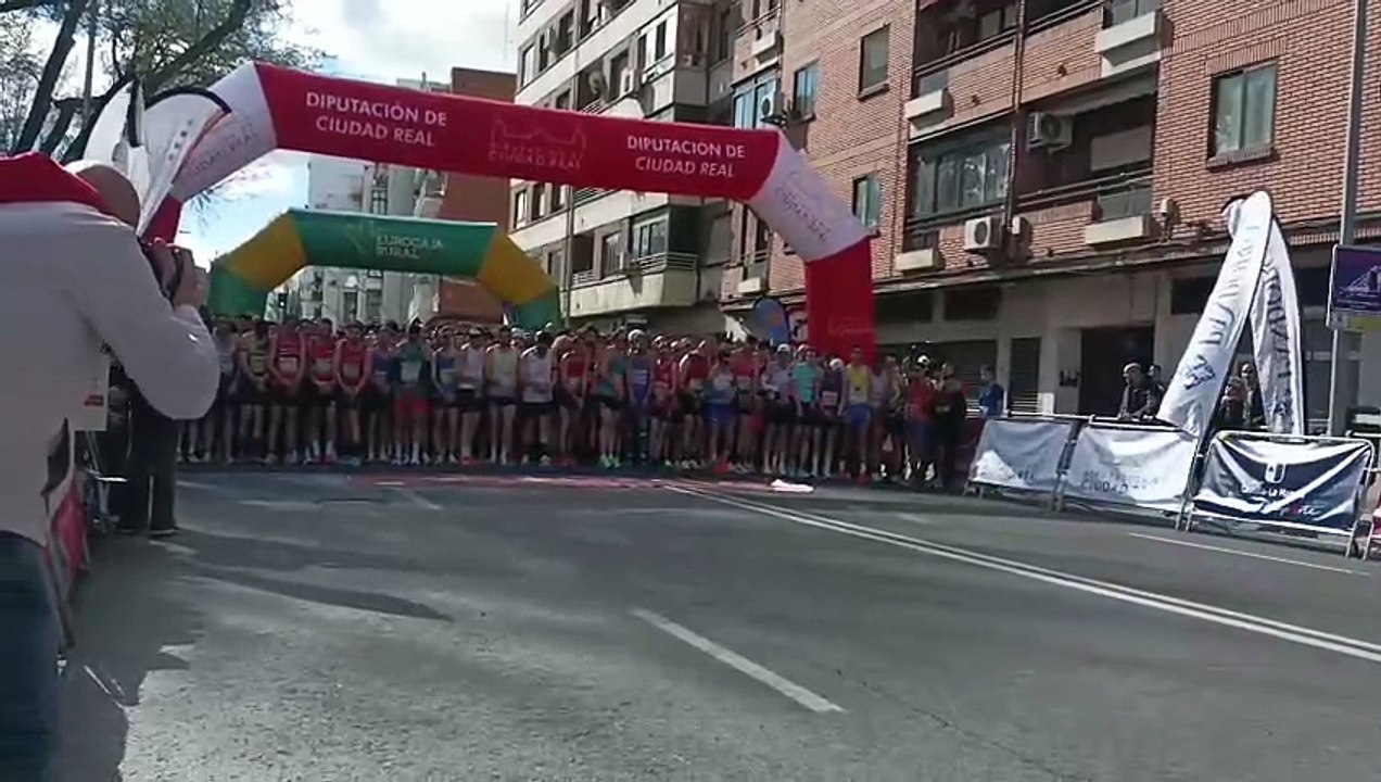 Salida de la Carrera Urbana Ciudad Real La Tribuna