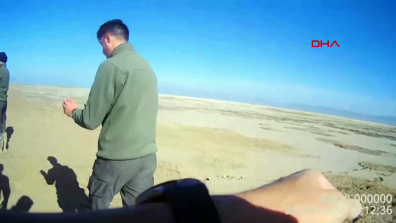 Kaçak avcılar doğa koruma ekiplerine ateş açtı; 1 memur yaralandı