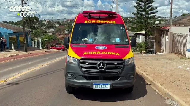 Motociclista fica ferido após bater em carro estacionado no Interlagos