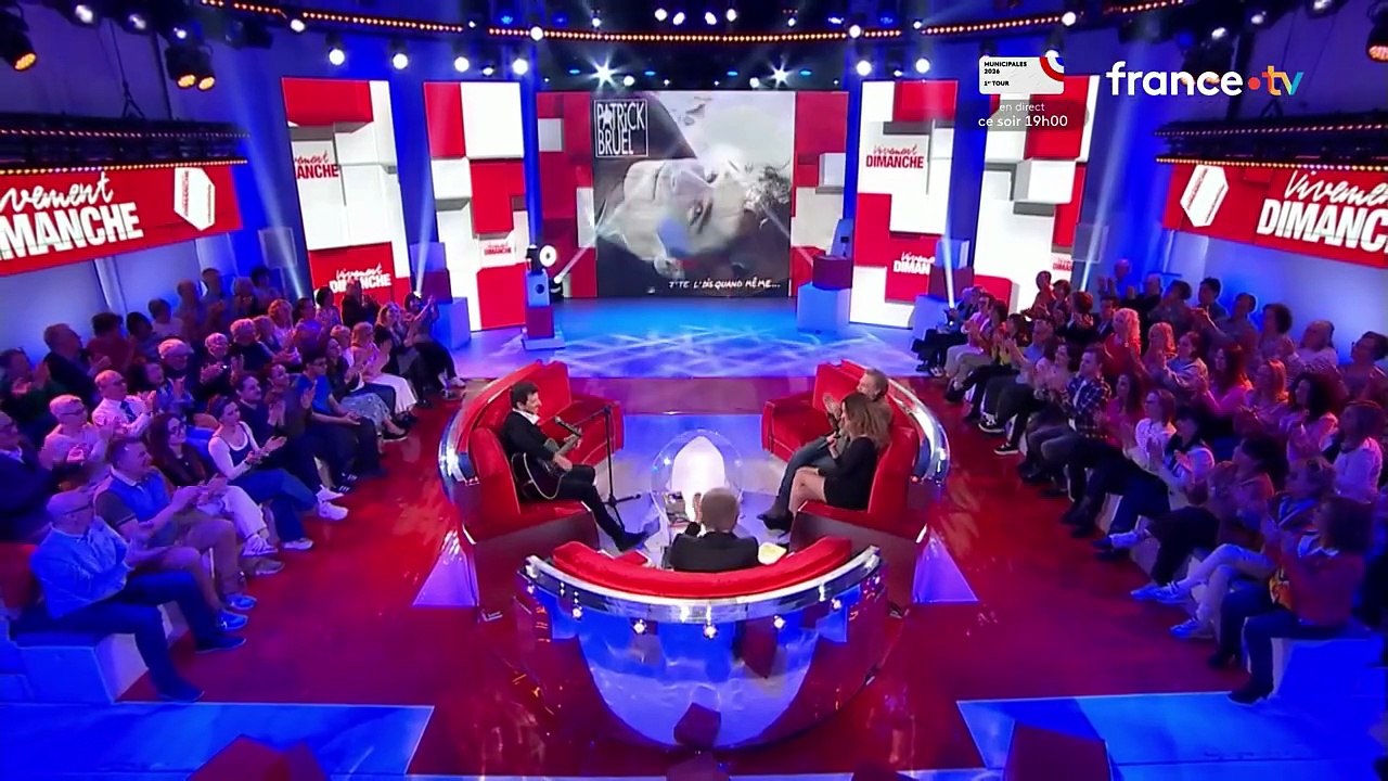 Marine Delterme chante et émerveille Stéphane Freiss et Patrick Bruel dans "Vivement dimanche" sur France 3. © France 3