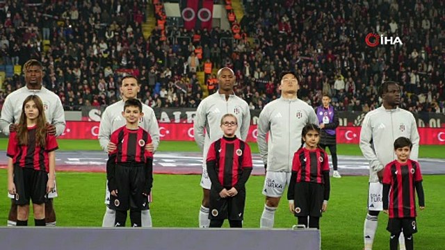 Trendyol Süper Lig: Gençlerbirliği: 0 - Beşiktaş: 0 (İlk yarı) | Ajansspor | IHA