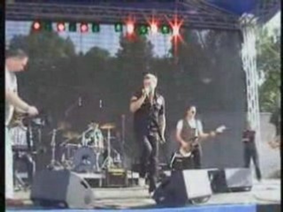 De Mono - Kręci nam się w głowie (live)