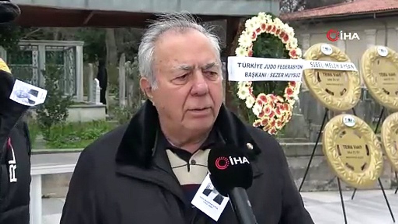 Muzaffer Ilıcak son yolculuğuna uğurlandı