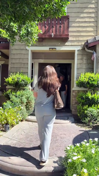 Lately my house is the last place I want to be 🥲😅 we had breakfast and my grandma gave me lunch to take 👌 #lifestyle #minivlog #momof3 #motherhood #postpartum #foryou