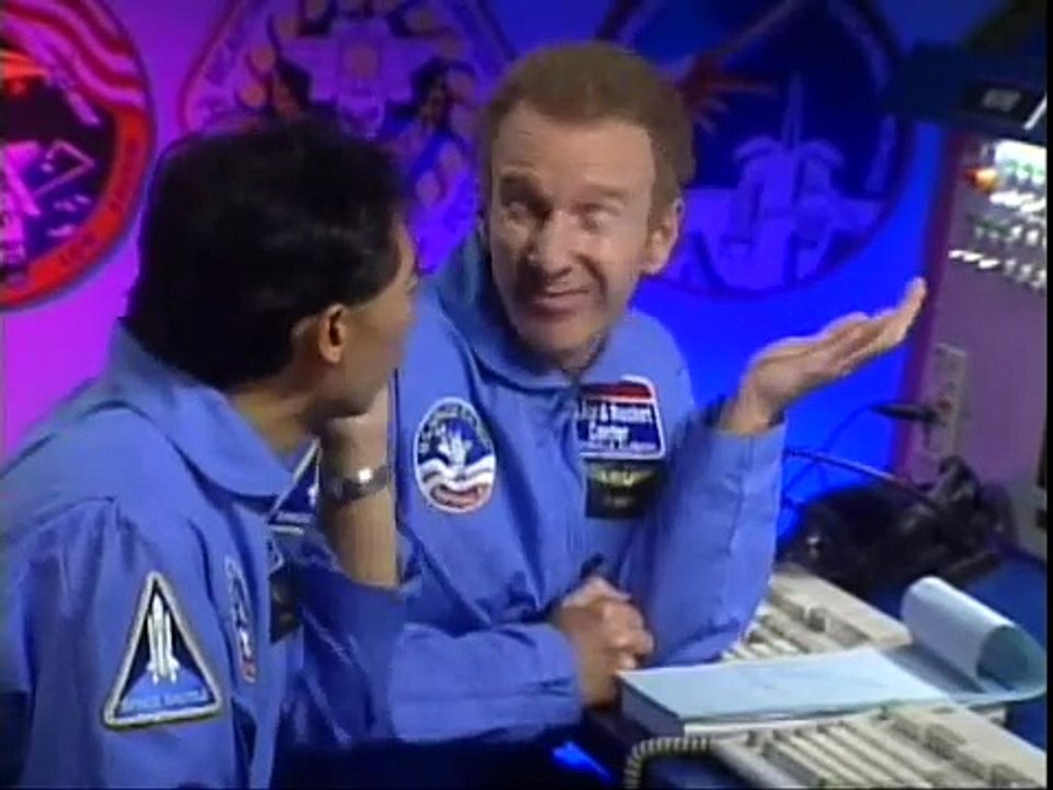 The Adventures of Mary-Kate & Ashley - The Case Of The U.S. Space Camp Mission (1996) [VHS]