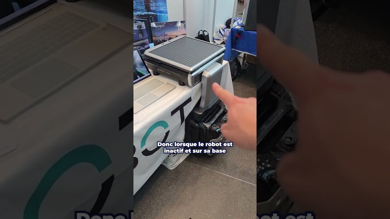 Un robot de piscine qui ne sort jamais de l’eau  #ifa  #robot  #robotpiscine  #tech  #shorts