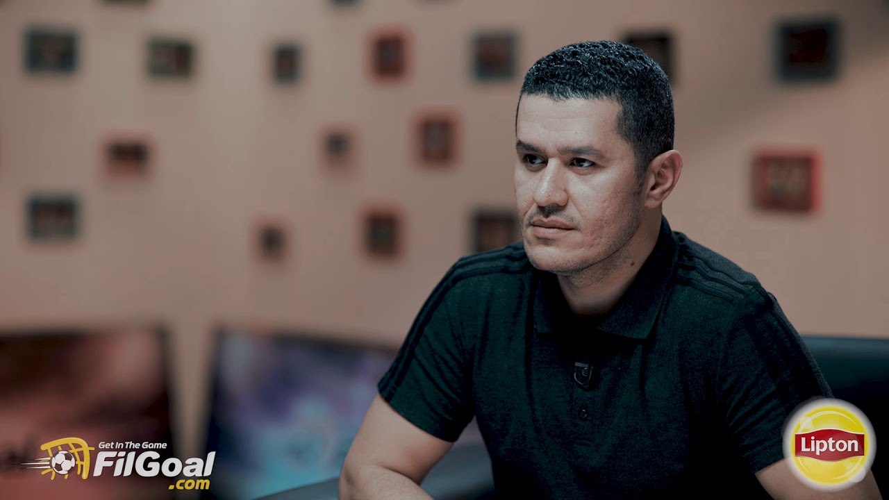 أحمد عفيفي يختار التشكيل التاريخي لمنتخب مصر.. حازم وأبو تريكة وصلاح