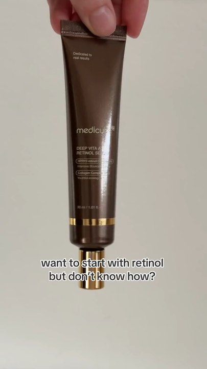 ✨ Medicube Deep Vita A Retinol SerumA retinol serum that helps smooth the skin, improve elasticity, and refine skin texture for a brighter, youthful-looking complexion.