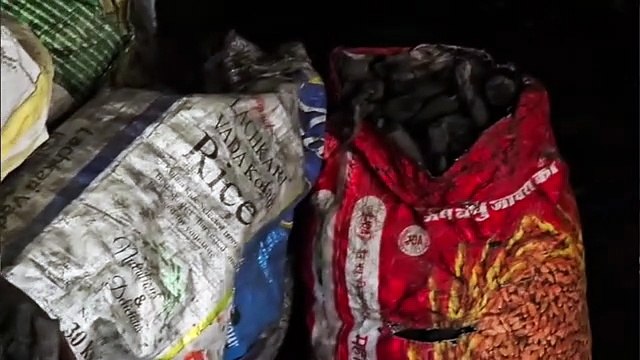 कोळशाच्या दरात 10 टक्क्यांनी वाढ; गॅस टंचाईमुळं कोळसा शेगडीला पुन्हा मागणी