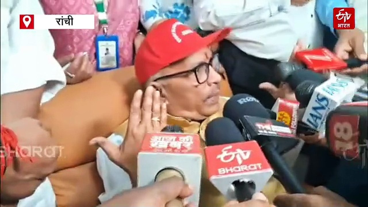 झारखंड विधानसभा में ब्लड डोनेशन कैंप: सीएम, स्पीकर सहित कई माननीयों ने किया रक्तदान