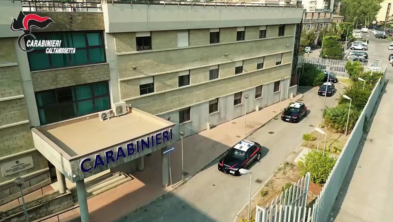 Il video del tentato omicidio a Gela, arrestato dai carabinieri un giovane di 19 anni