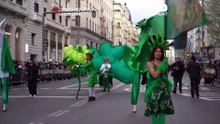 Madrid celebra cultura irlandesa com colorido desfile do Dia de São Patrício